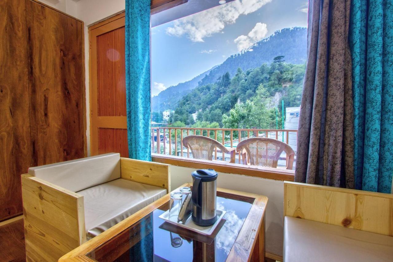 Hotel Beas River Retreat - A Riverside Hotel With Balcony Manāli Exterior foto