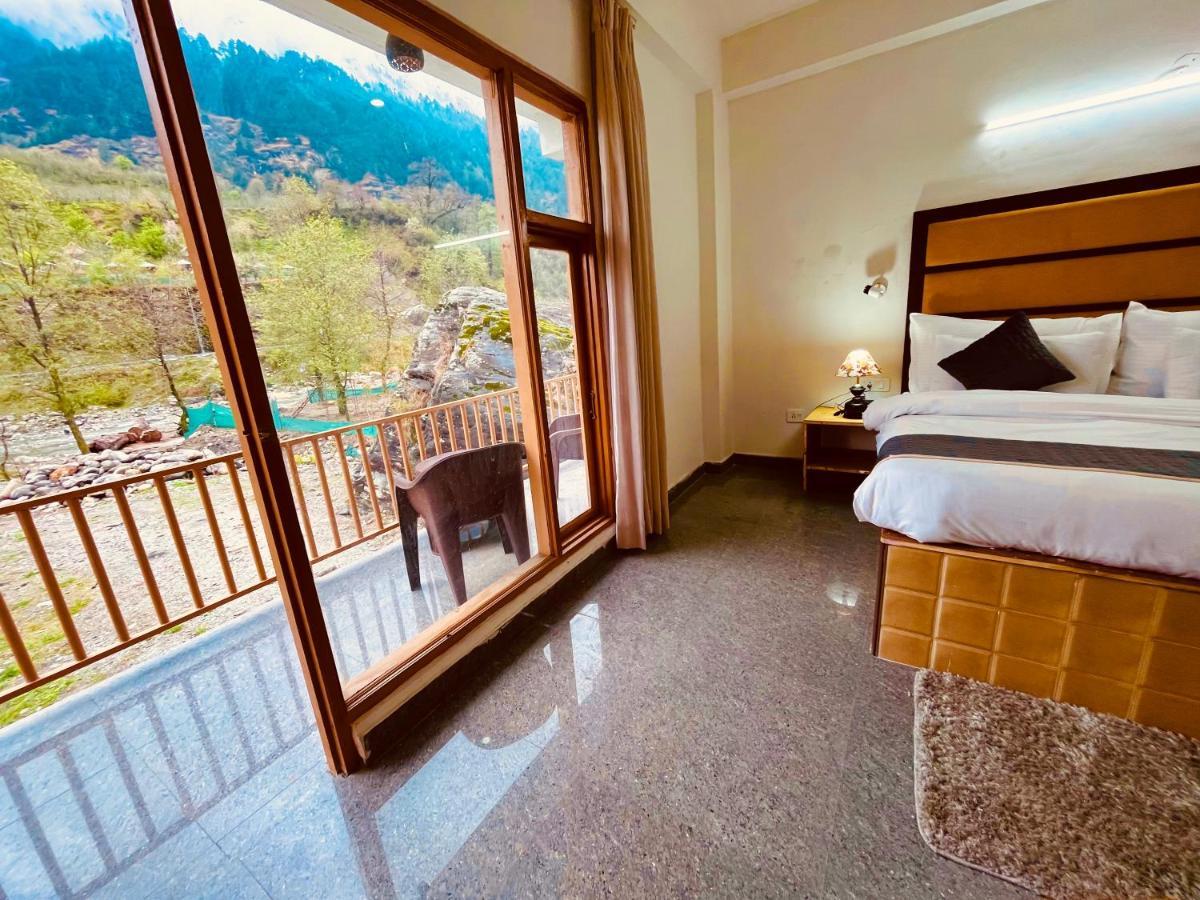 Hotel Beas River Retreat - A Riverside Hotel With Balcony Manāli Exterior foto