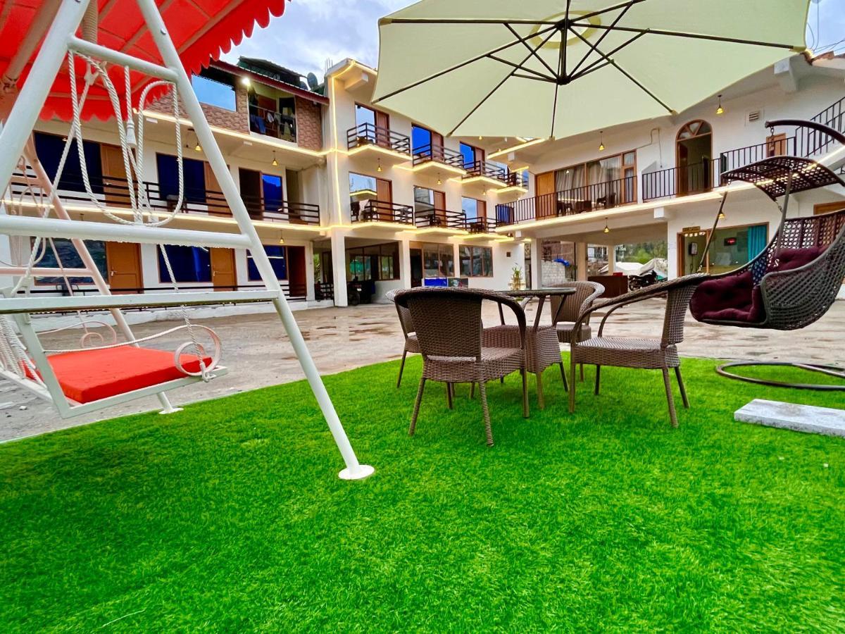 Hotel Beas River Retreat - A Riverside Hotel With Balcony Manāli Exterior foto